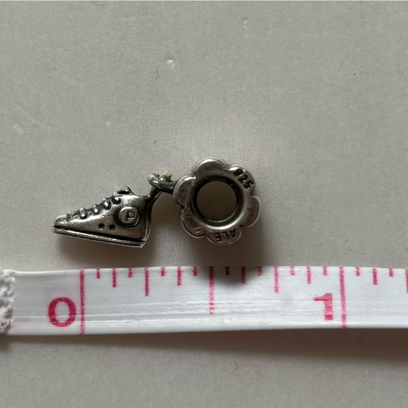 Pandora Sneaker Charm - Picture 3 of 6